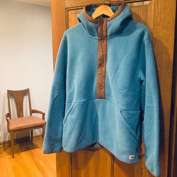 THE NORTH FACE CARBONDALE Quarter Snap Fleece Hoodie - Picture 1 of 8